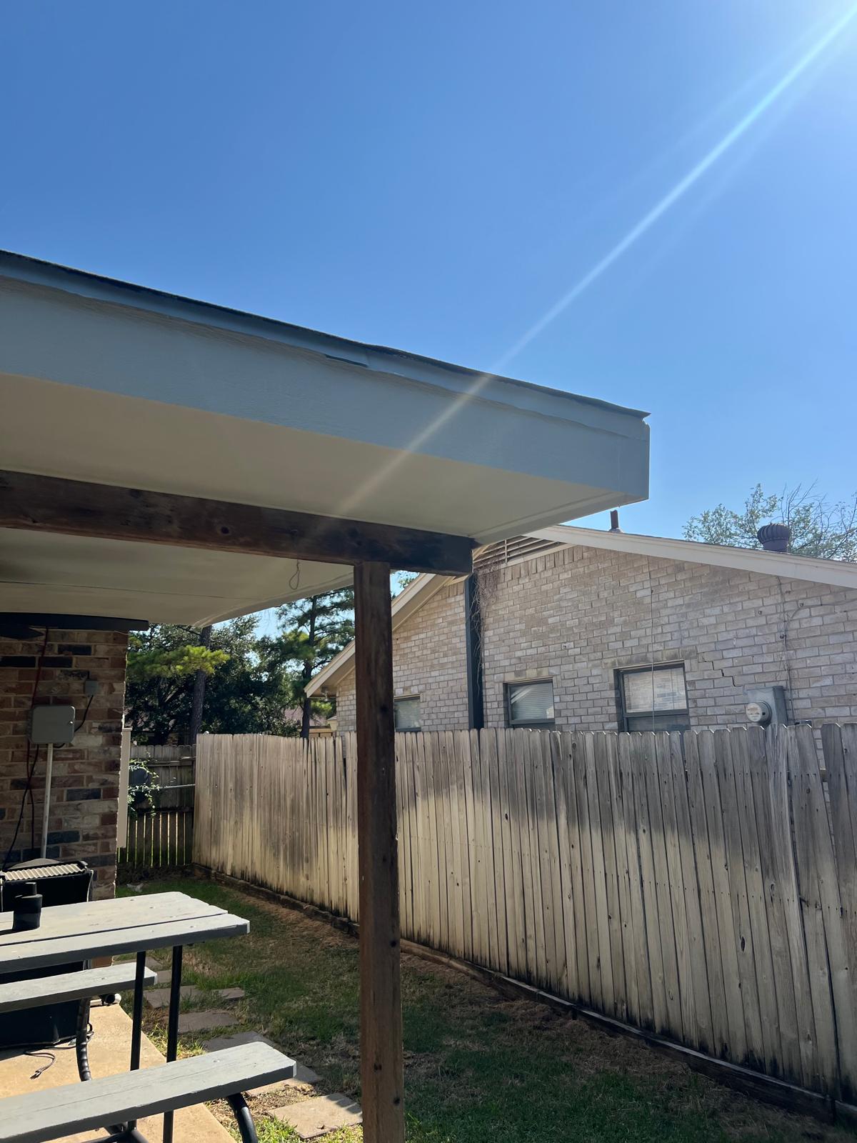 Patio roof edge and soffit